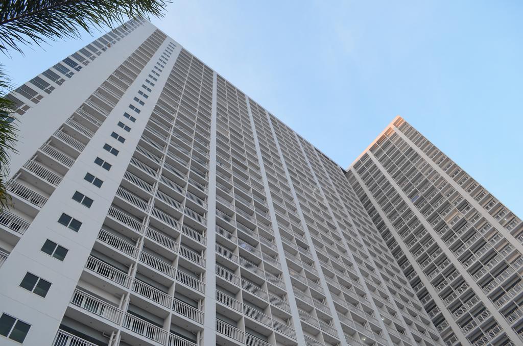 מנילה Jovic'S Condo At Breeze Residences. מראה חיצוני תמונה