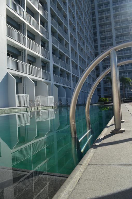 מנילה Jovic'S Condo At Breeze Residences. מראה חיצוני תמונה