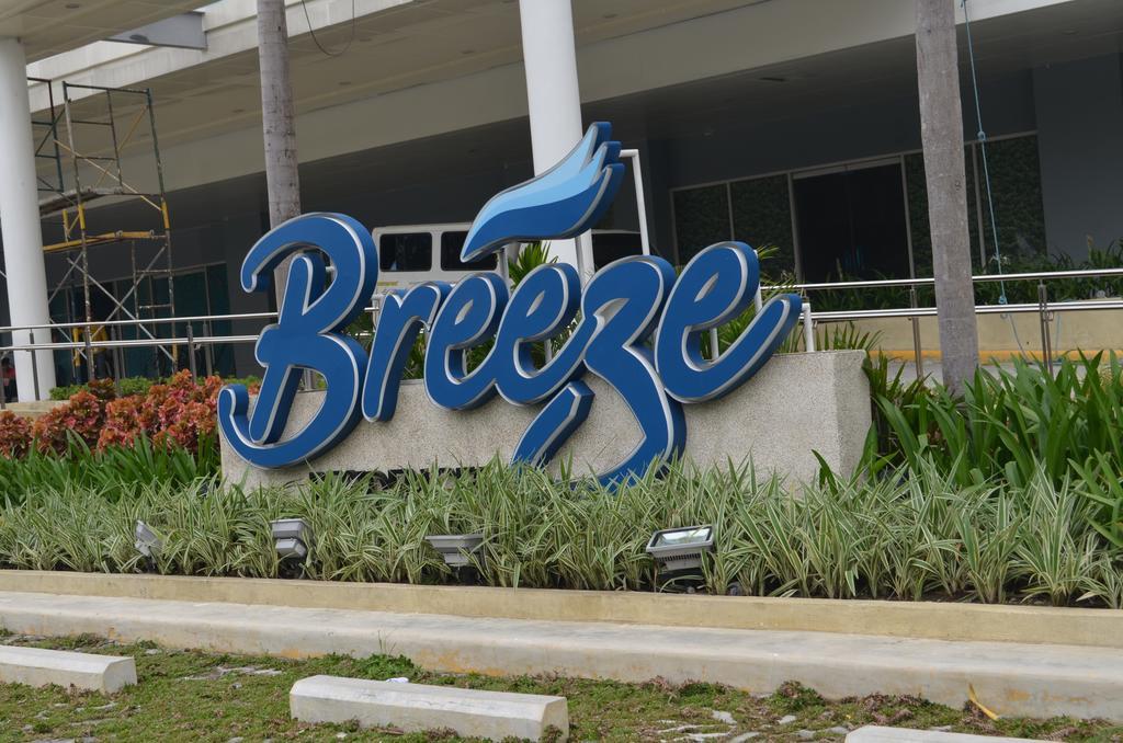 מנילה Jovic'S Condo At Breeze Residences. מראה חיצוני תמונה